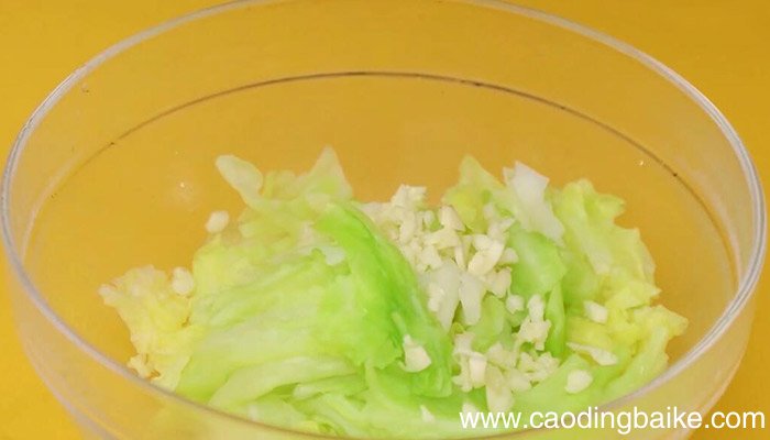 凉拌绿甘蓝菜的做法 凉拌绿甘蓝菜怎么做