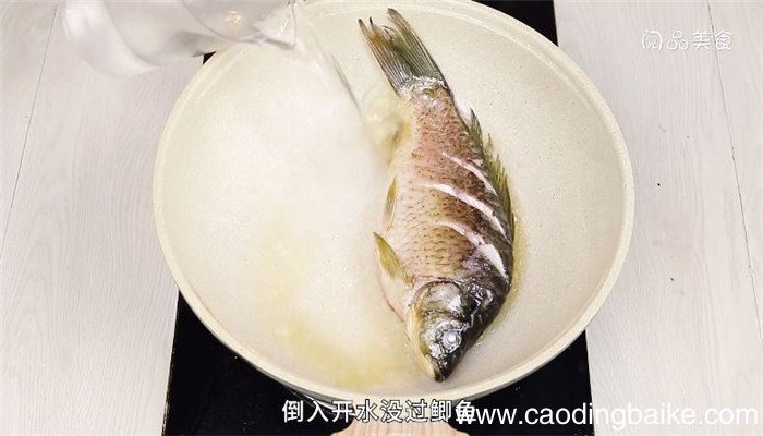鲫鱼汤的做法产妇下奶 鲫鱼汤怎么做