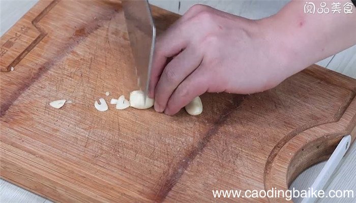甜椒炒鸡胸肉怎么做 甜椒炒鸡胸肉的做法