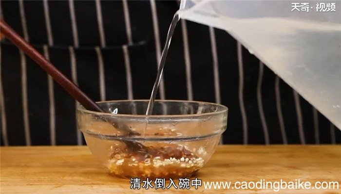 酸菜蒸大肠怎么做 酸菜蒸大肠的做法