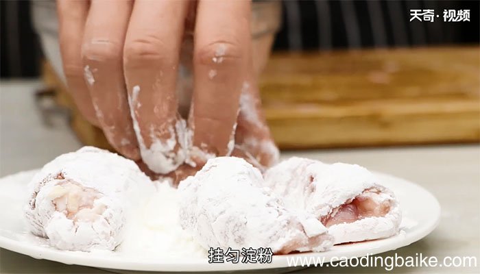 脆炸里脊卷的做法 脆炸里脊卷怎么做