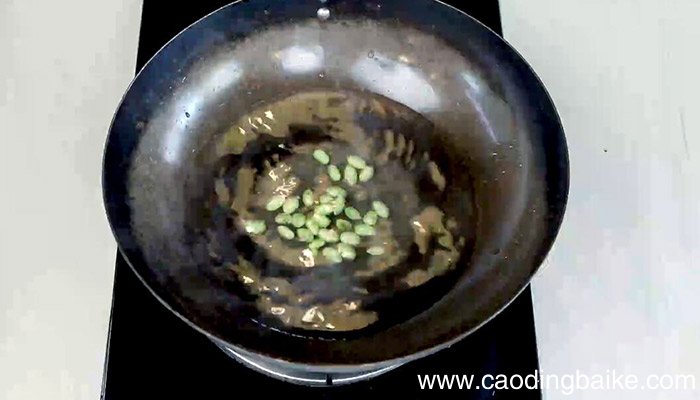 毛豆炒香菇的做法 毛豆炒香菇怎么做