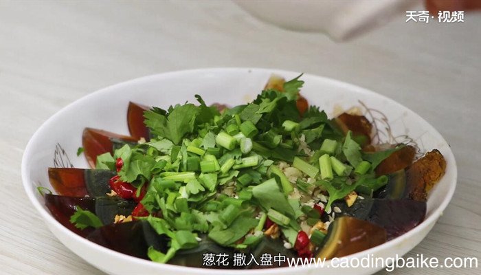 凉拌变蛋的做法 凉拌变蛋怎么做