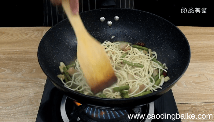 豆角焖面的做法 豆角焖面的做法