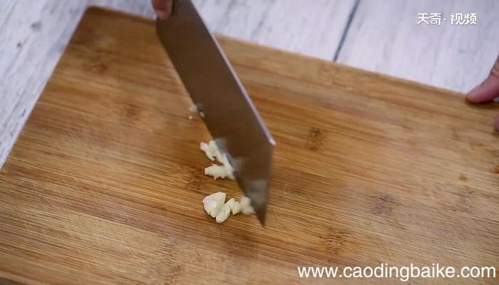 硬蚕豆怎么烧好吃硬蚕豆做法