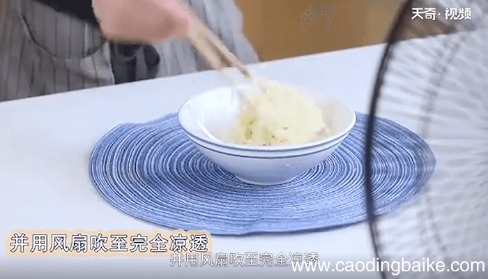 凉拌面的做法及调料 凉拌面怎么做
