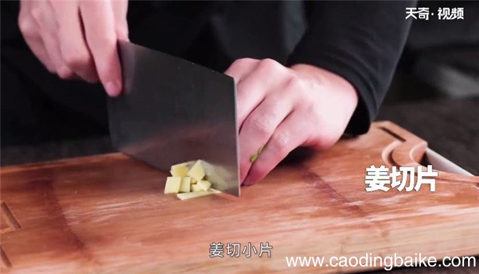 爆炒鸡脆骨的做法 爆炒鸡脆骨怎么做