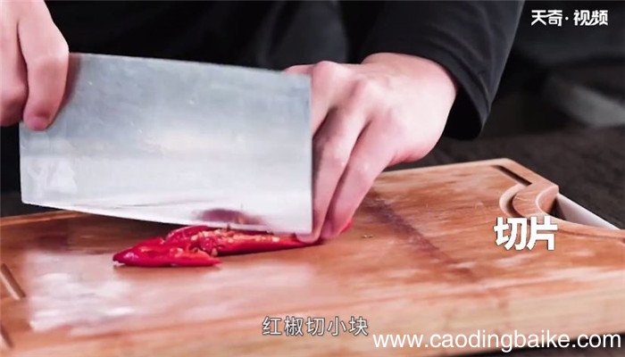 爆炒鸡脆骨的做法 爆炒鸡脆骨怎么做
