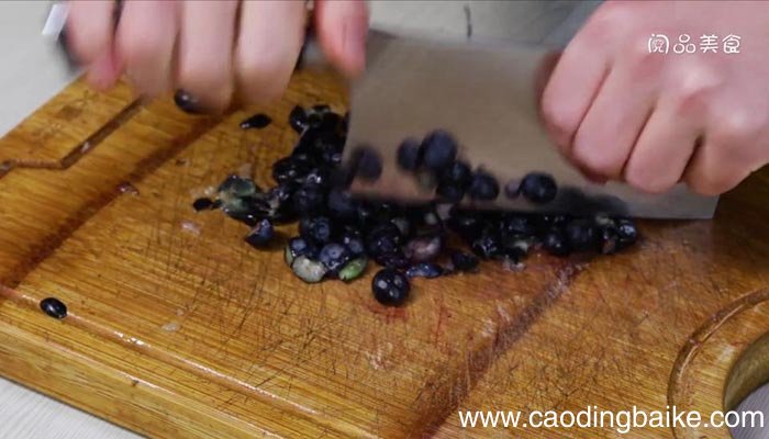 蓝莓山药怎么炒着吃 蓝莓山药