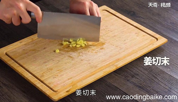 生炒肥肠的做法 生炒肥肠怎么做