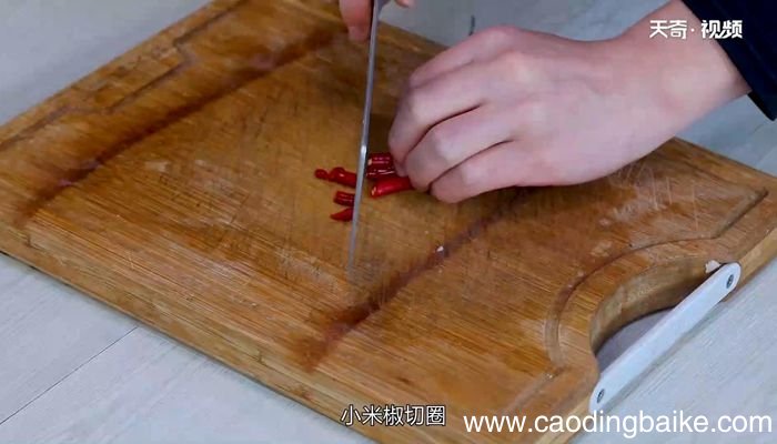 洋葱炒肉丁的做法洋葱炒肉丁怎么做