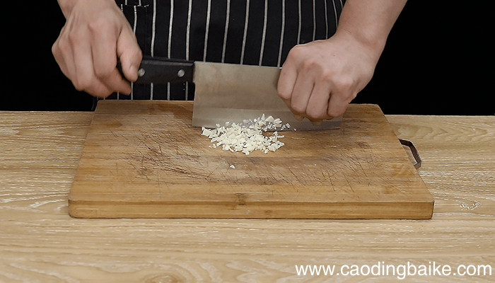 凉拌鸡胸肉丝的做法 凉拌鸡胸肉丝怎么做好吃