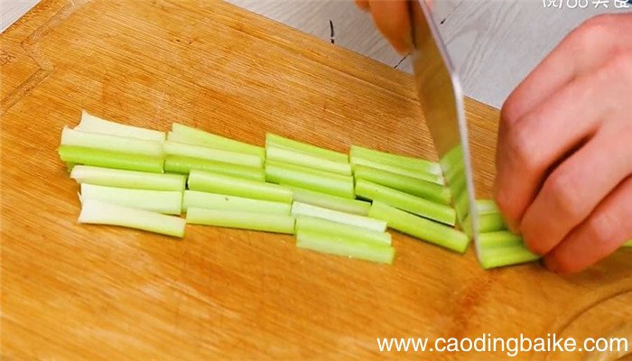 小米泡椒泡菜怎么做 小米泡椒泡菜的做法