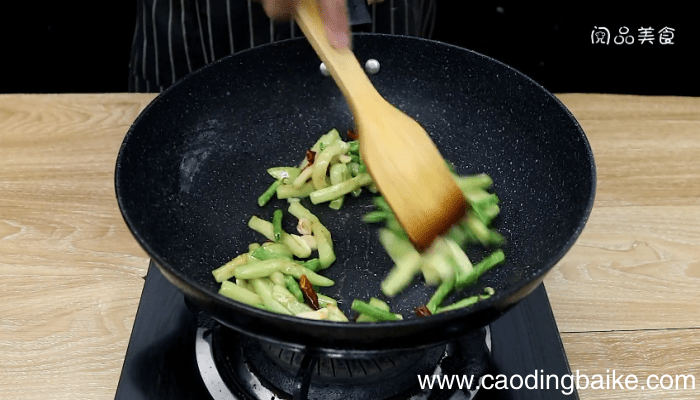 长豆角的做法 长豆角的做法