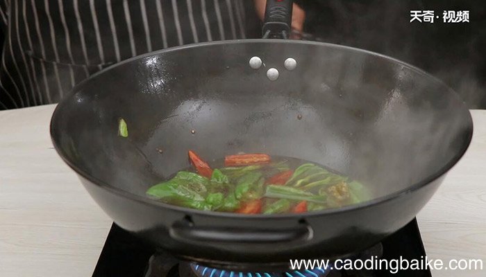 油焖尖椒的做法 油焖尖椒怎么做