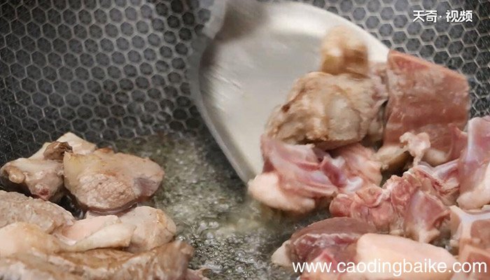 葱爆鸭块的做法 葱爆鸭块怎么做