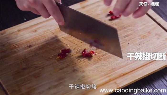 卤羊蹄的做法 卤羊蹄怎么做