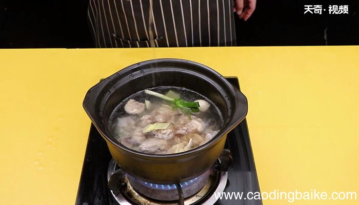 老鸭干笋汤的做法老鸭干笋汤怎么做