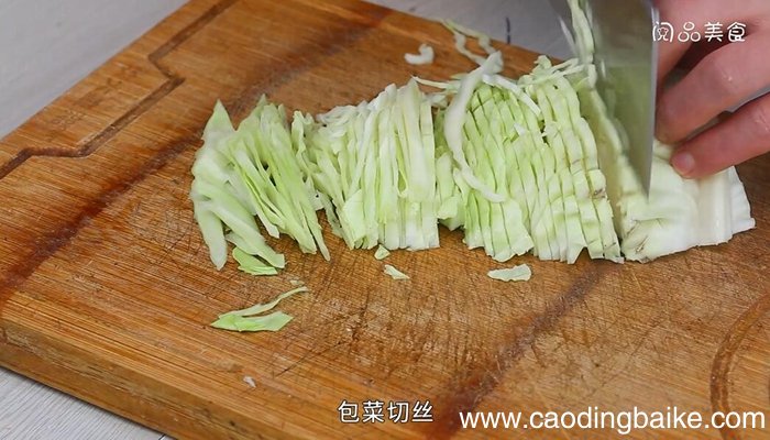 包菜香菇**馅的做法 包菜香菇**馅怎么做