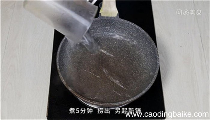 拌鱿鱼土豆丝的做法 拌鱿鱼土豆丝怎么做