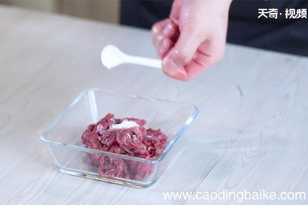 爆炒麻辣牛肉丝的做法 牛肉的好吃做法