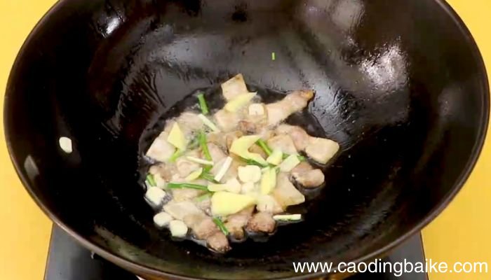 怎样做红烧肉烩菜红烧肉烩菜怎么做