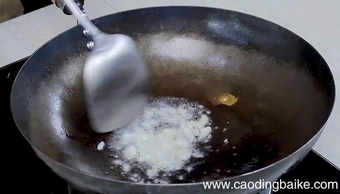 青椒炒笋干的做法 青椒炒笋干怎么做