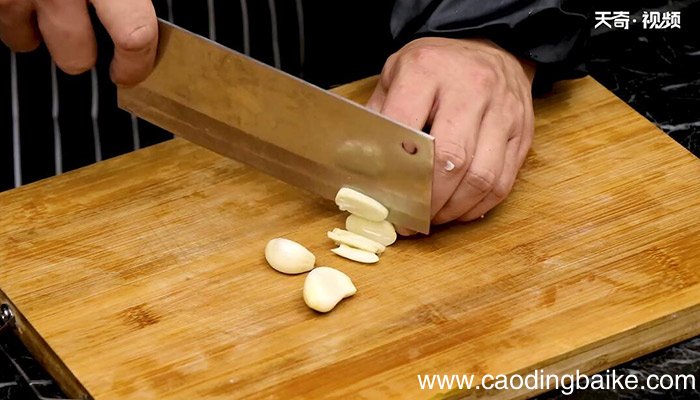 鲁味小公鸡的做法 鲁味小公鸡怎么做