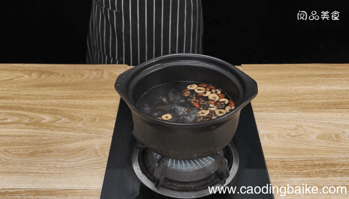 乌鸡山药汤 乌鸡山药汤的做法