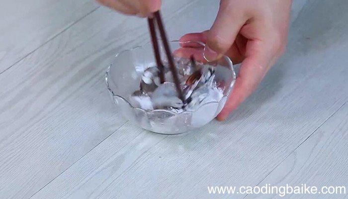 清炒毛豆虾仁的做法 清炒毛豆虾仁怎么做