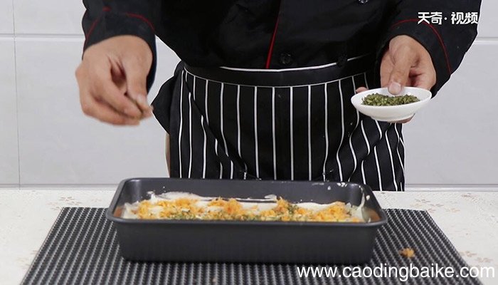 香葱肉松蛋糕卷的做法 怎么做香葱肉松蛋糕卷