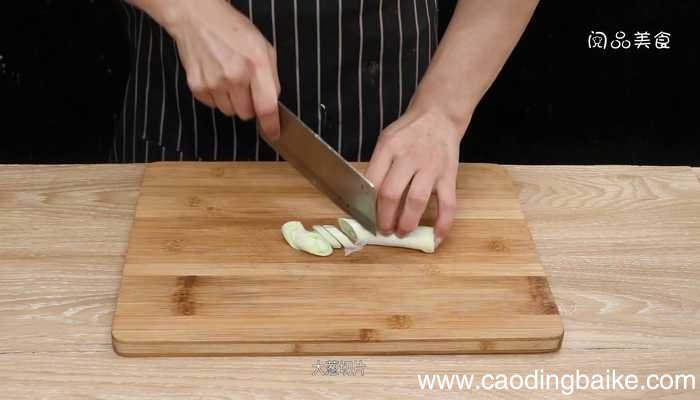 家常炖鸡翅根家常炖鸡翅根的做法
