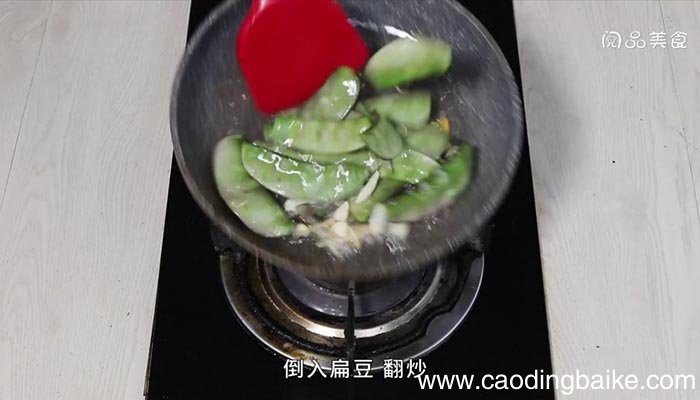 扁豆杂蔬焖面做法 扁豆杂蔬焖面