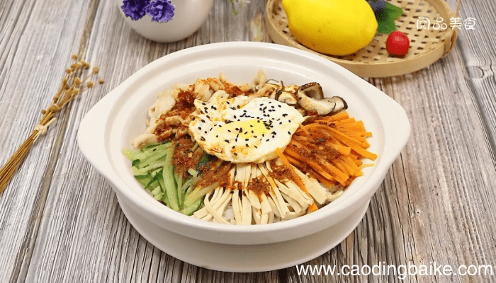 韩式石锅拌饭的做法 韩式石锅拌饭的做法