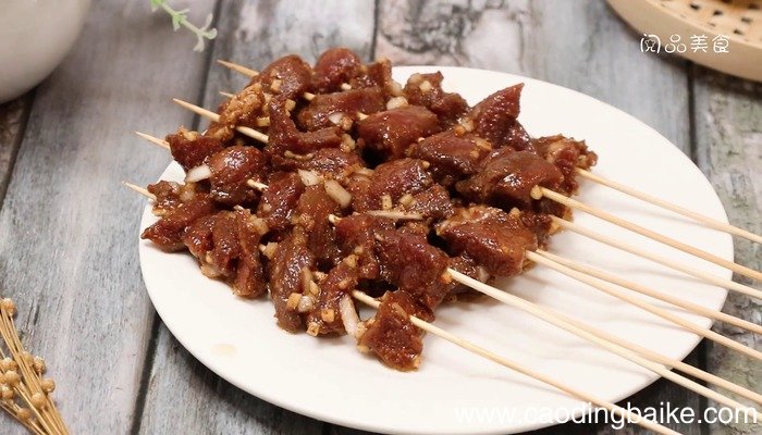 烤羊肉串的腌制怎么做 烤羊肉串的腌制怎么做好吃