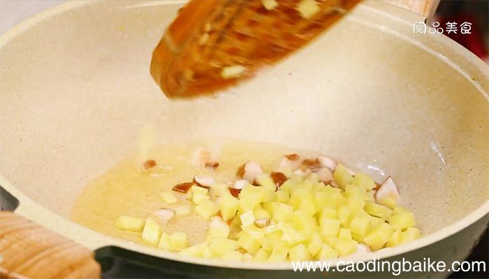 土豆香菇烩饭 土豆香菇烩饭如何做