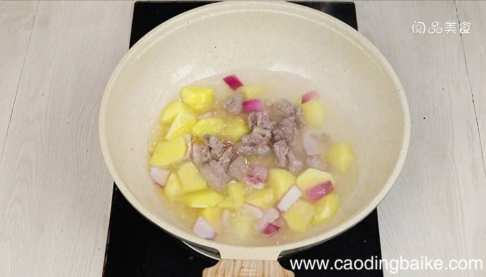 咖喱土豆牛肉盖浇饭 咖喱土豆牛肉盖浇饭做法