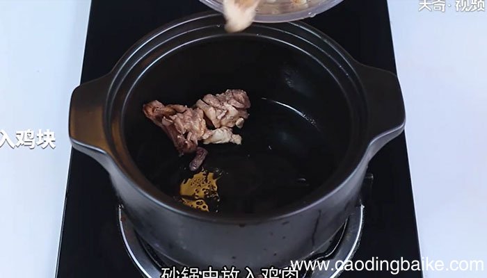 杜仲炖鸡汤怎么做 杜仲炖鸡汤的做法