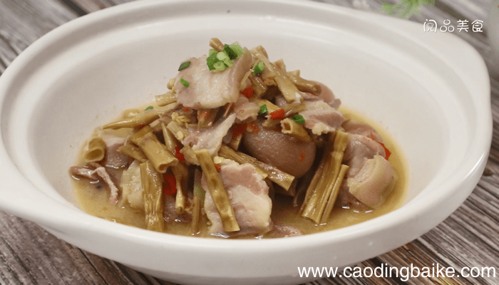 咸肉笋干猪蹄煲 咸肉笋干猪蹄煲的做法