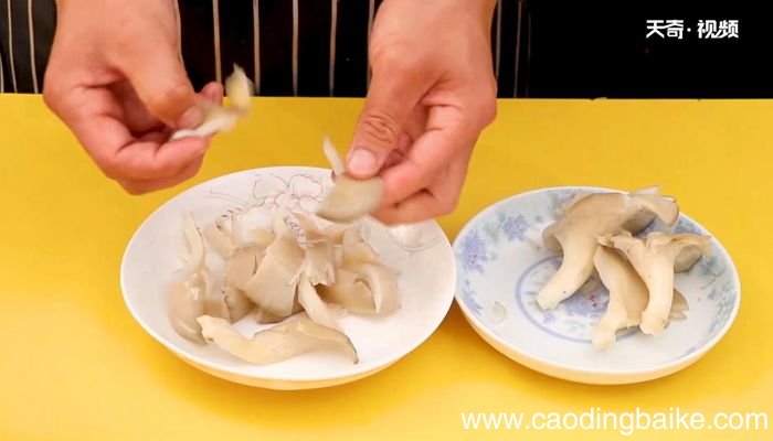 鲜蘑炒鸡丁的做法鲜蘑炒鸡丁怎么做