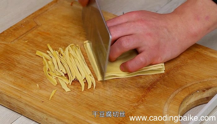 白菜干豆腐粉条的做法 白菜干豆腐粉条怎么做