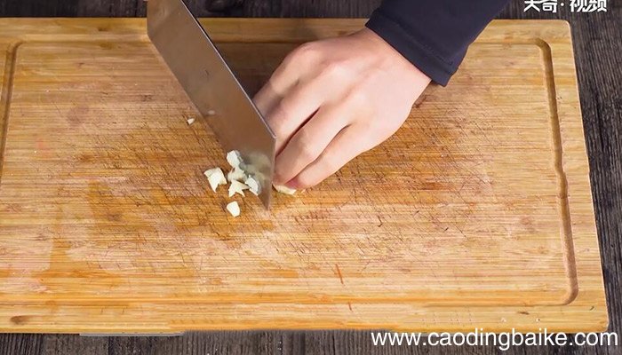 蟹黄蛋炒饭的做法 蟹黄蛋炒饭怎么做