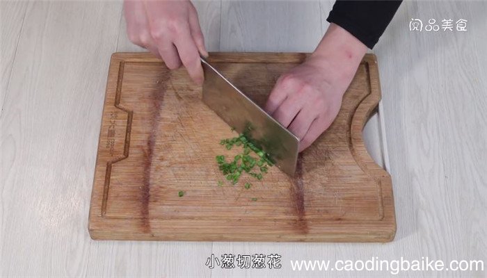 酸辣木耳鸡蛋汤的做法 酸辣木耳鸡蛋汤怎么做