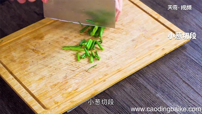 板栗烧鸡的做法 板栗烧鸡怎么做
