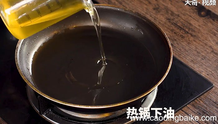 辣炒蛏子配烧汁日本豆腐怎么做 辣炒蛏子配烧汁日本豆腐的做法