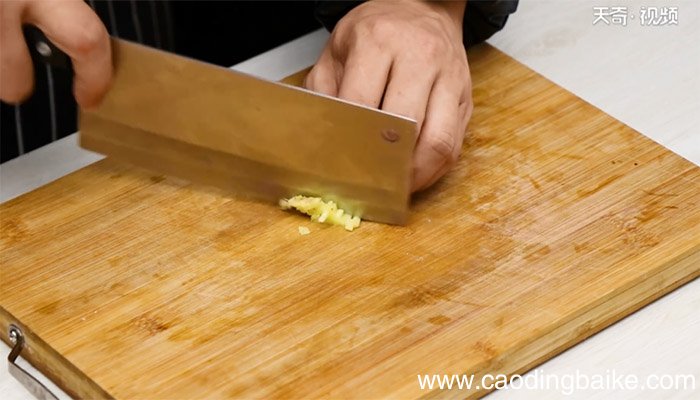 炸烹肥肠的做法 炸烹肥肠怎么做