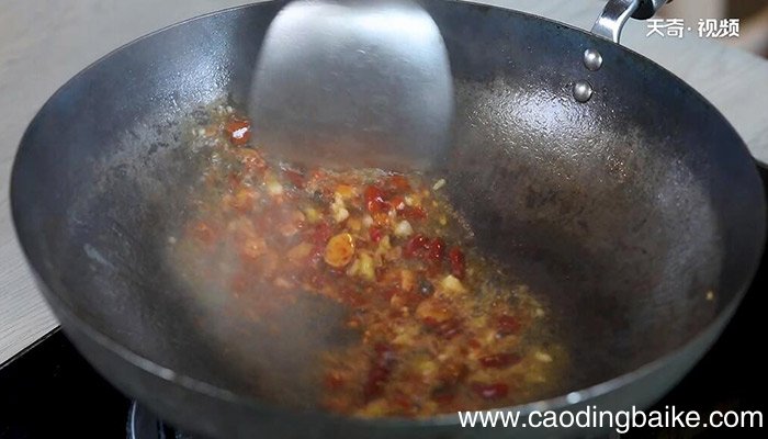 爆炒花蛤的做法 爆炒花蛤怎么做