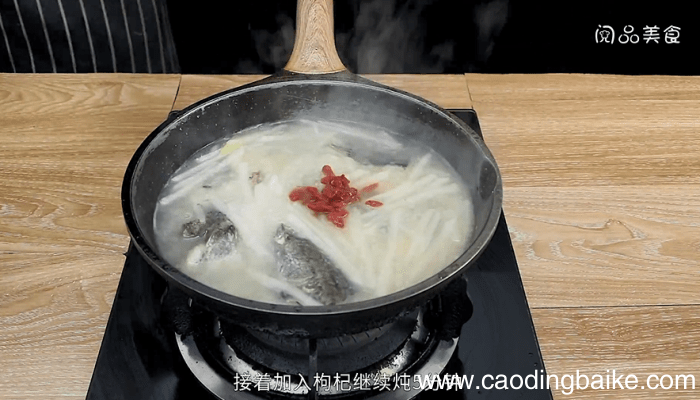 黑鱼白萝卜汤 黑鱼白萝卜汤的做法