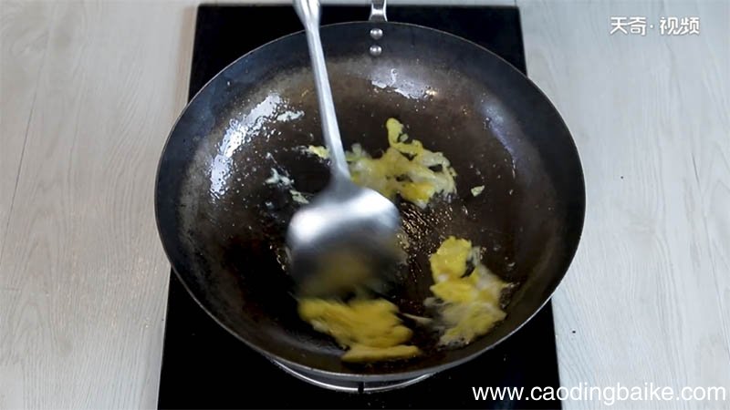 菠萝饭的做法 菠萝饭怎么做