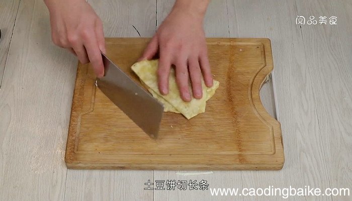 酸辣烩土豆饼的做法 酸辣烩土豆饼怎么做